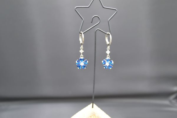 Boucles d'Oreilles Cristal bleu fleur
