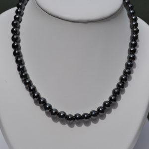 Collier taille standard Hématite 8mm