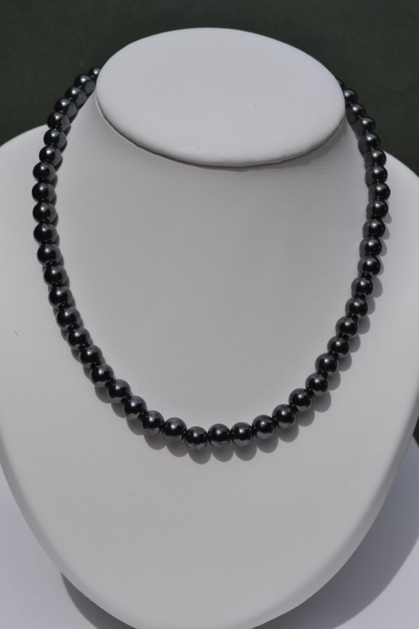 Collier taille standard Hématite 8mm