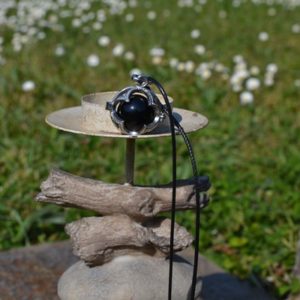 Pendentif Onyx dans cage acier