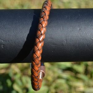 Bracelet en cuir tressé marron